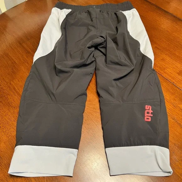 STIO Fernos Insulated Knickers 3/4 Snow Pants Womens XS Outdoor Granola Mountain - Picture 10 of 11